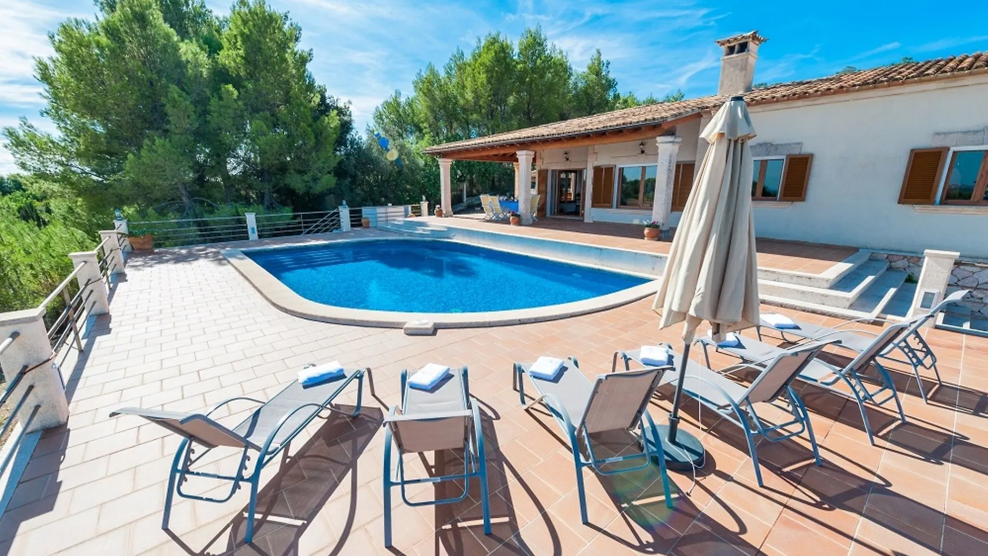 Villa Corritx II Moscari